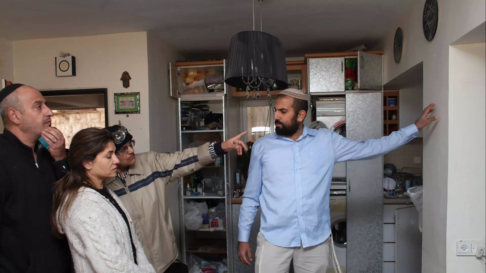 משפחת הנפטרים בבית אסון הגז בירושלים, ינואר 2014 משפחת הנפטרים בבית אסון הגז בירושלים, ינואר 2014
