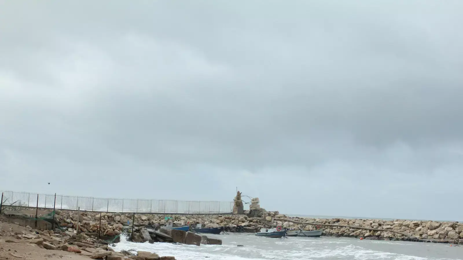 מזג אוויר חורפי, גשם בנהריה, ינואר 2014 מזג אוויר חורפי, גשם בנהריה, ינואר 2014