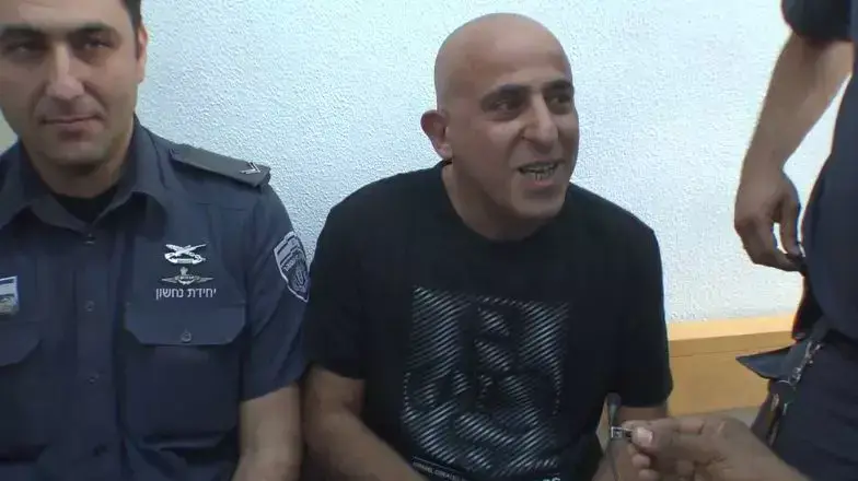 אבי רוחן בהארכת מעצר. ינואר 2014