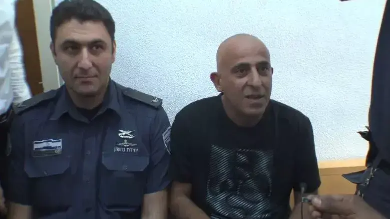 אבי רוחן בהארכת מעצר. ינואר 2014 אבי רוחן בהארכת מעצר. ינואר 2014