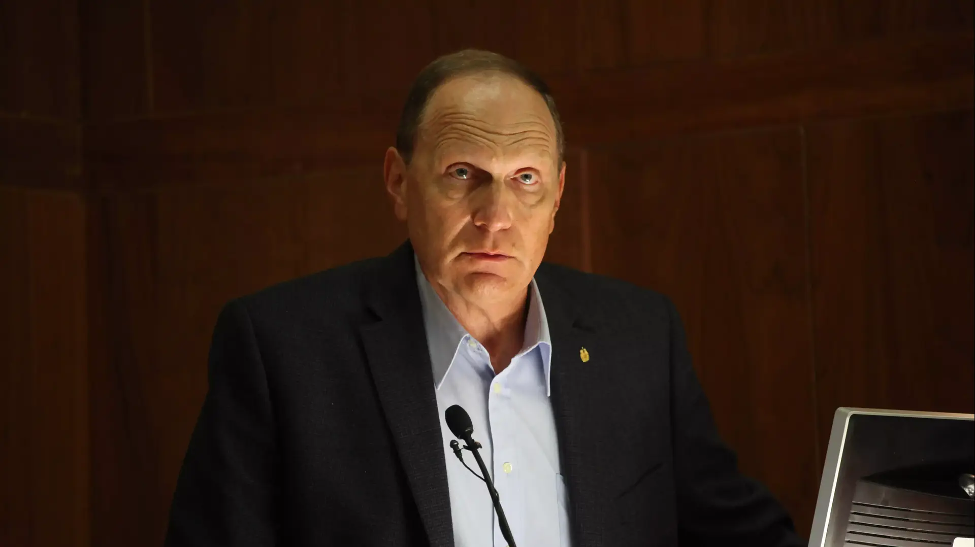 ד"ר ליאוניד אידלמן, יושב ראש ההסתדרות הרפואית בכנס חירום של ביה"ח הדסה. ינואר 2014 ד"ר ליאוניד אידלמן, יושב ראש ההסתדרות הרפואית בכנס חירום של ביה"ח הדסה. ינואר 2014
