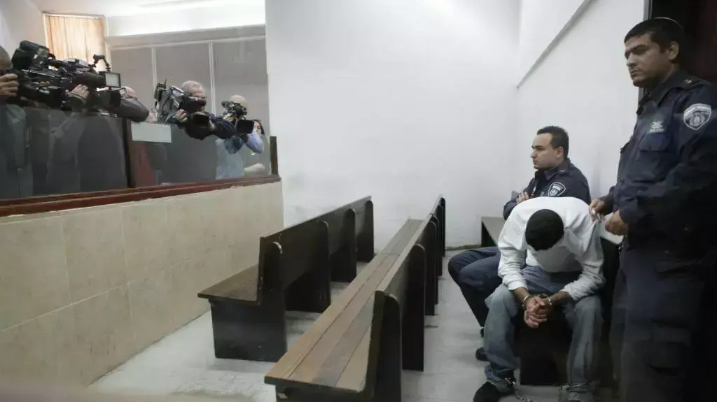 דיון בהארכת מעצרו של האב תושב המרכז החשוד בהתעללות בבנותיו דיון בהארכת מעצרו של האב תושב המרכז החשוד בהתעללות בבנותיו