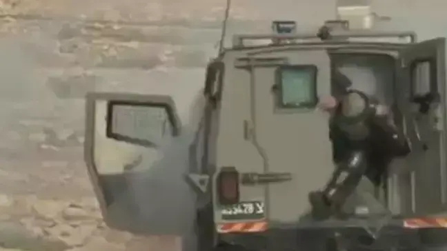 רימון גז התפוצץ בג'יפ בו שהו לוחמי מג"ב רימון גז התפוצץ בג'יפ בו שהו לוחמי מג"ב