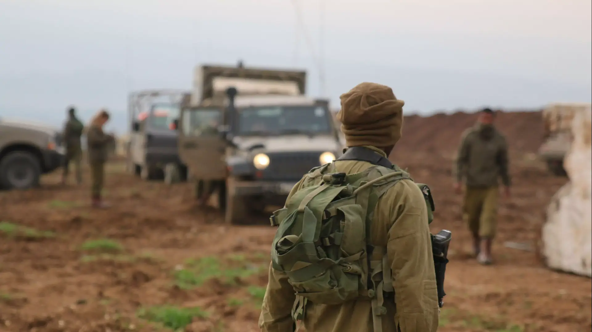 תרגיל של גדוד 101 של חטיבת צנחנים, בגבול לבנון. פברואר 2014 תרגיל של גדוד 101 של חטיבת צנחנים, בגבול לבנון. פברואר 2014