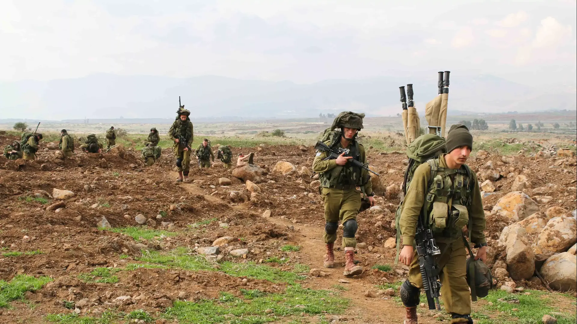 תרגיל של גדוד 101 של חטיבת צנחנים, בגבול לבנון. פברואר 2014 תרגיל של גדוד 101 של חטיבת צנחנים, בגבול לבנון. פברואר 2014