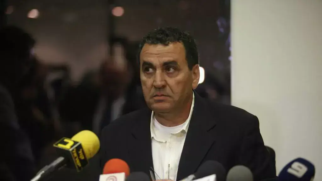 ניצב מנשה ארביב מוסר הודעה על פרישתו מהמשטרה, ינואר 2014 ניצב מנשה ארביב מוסר הודעה על פרישתו מהמשטרה, ינואר 2014