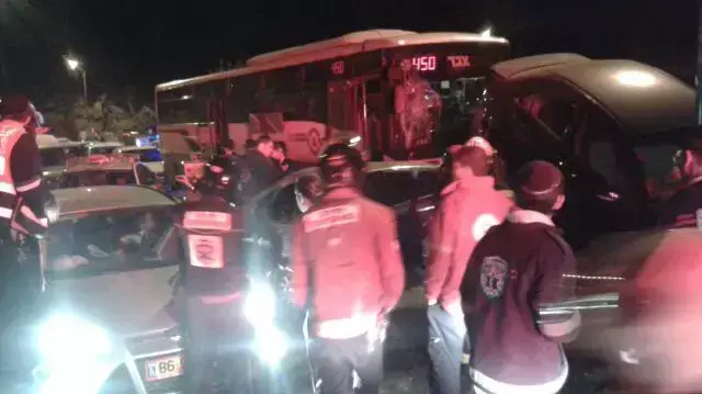 תאונת שרשרת בכביש מספר 1, 10 בפברואר 2014 תאונת שרשרת בכביש מספר 1, 10 בפברואר 2014