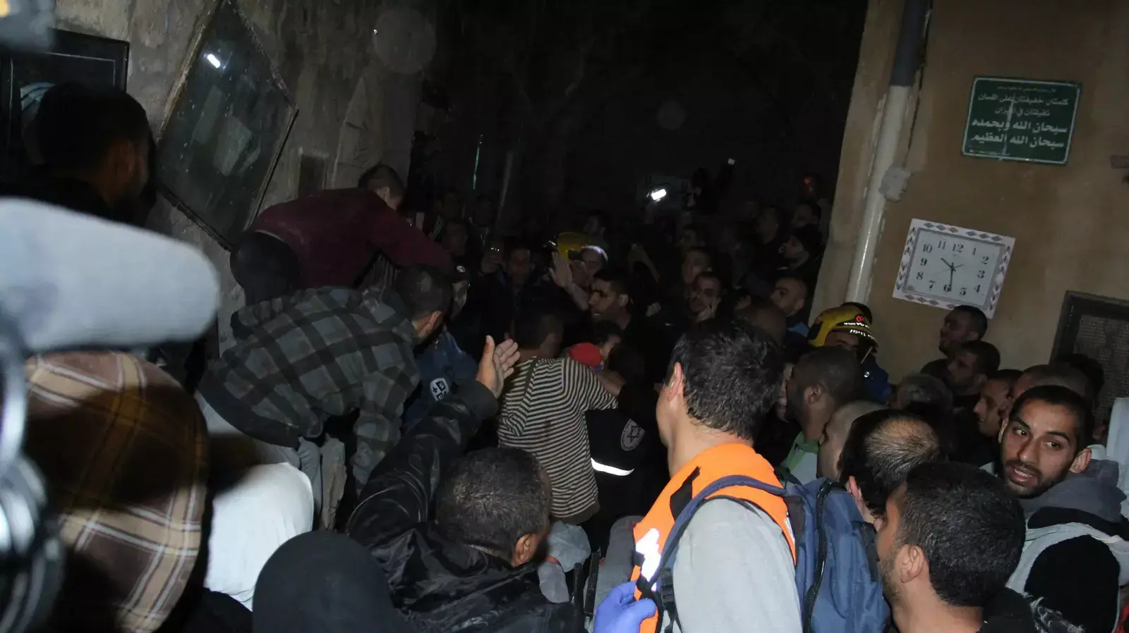 בניין בעכו קרס כתוצאה מפיצוץ בלון גז בניין בעכו קרס כתוצאה מפיצוץ בלון גז