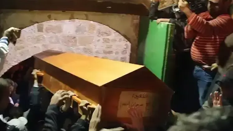 אלפים השתתפו בהלווית הרוגי פיצוץ הגז