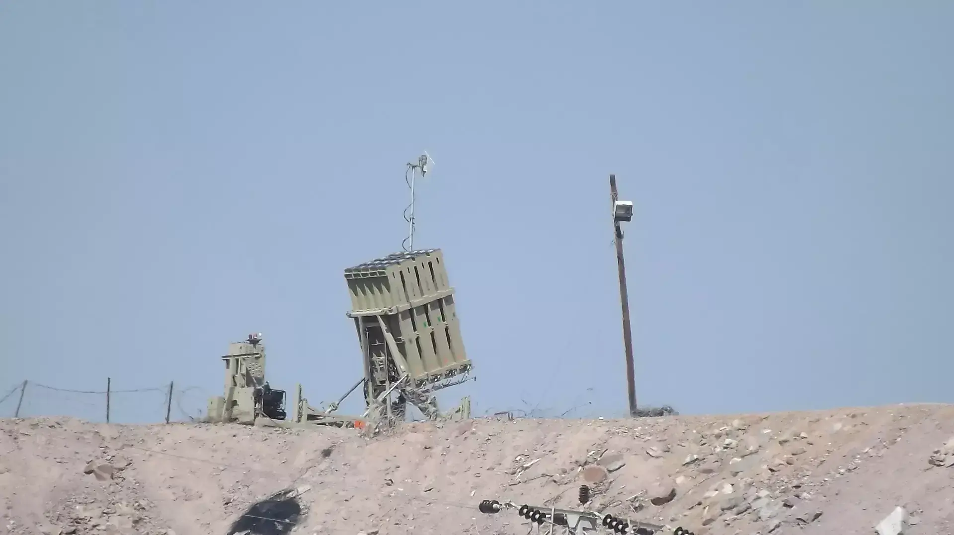סוללת מערכת כיפת ברזל באילת, פברואר 2014 סוללת מערכת כיפת ברזל באילת, פברואר 2014