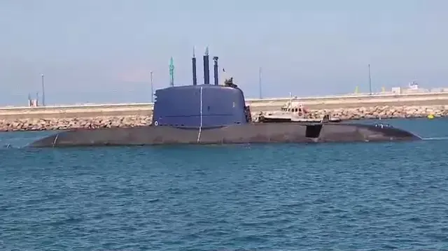 בחיל הים נערכים לקליטת צוללות הדולפין