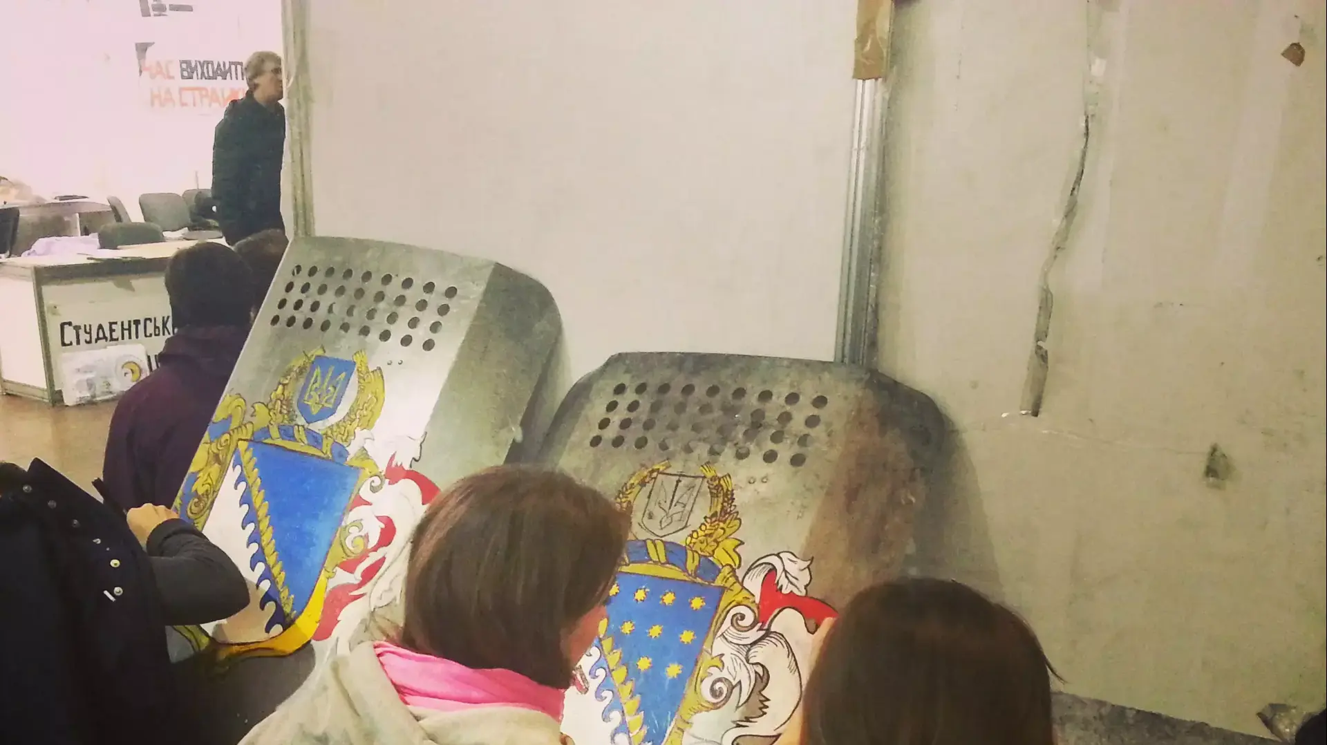 המחאה בכיכר העצמאות בקייב, אוקראינה, פברואר 2014 המחאה בכיכר העצמאות בקייב, אוקראינה, פברואר 2014