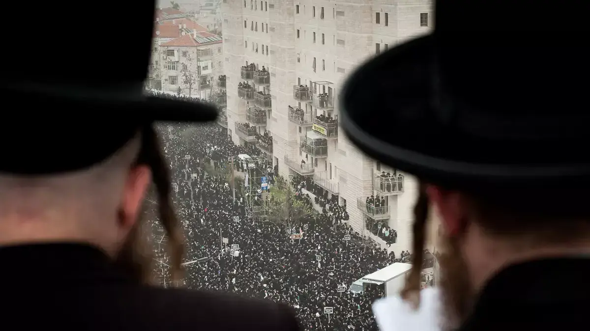 עצרת המיליון נגד חוק הגיוס, חרדים בבנייני האומה ירושלים. מרץ 2014 עצרת המיליון נגד חוק הגיוס, חרדים בבנייני האומה ירושלים. מרץ 2014