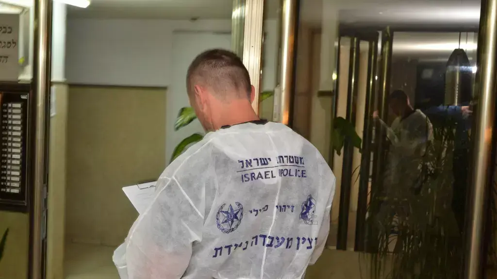 שתי נשים נמצאו מחוסרות הכרה בדירה בנס ציונה. פברואר 2014 שתי נשים נמצאו מחוסרות הכרה בדירה בנס ציונה. פברואר 2014