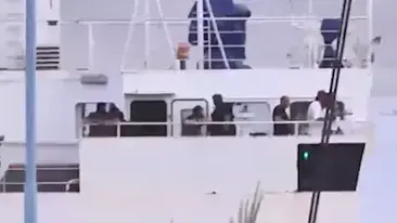 ספינת הנשק האיראנית עוגנת בנמל אילת ספינת הנשק האיראנית עוגנת בנמל אילת