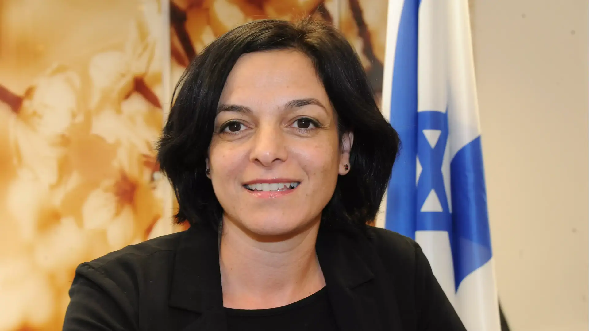 שחר חורב, ראש היחידה לתעשיות קטנות ובינוניות באגף סיב"ט (סיוע לייצור ביטחוני) במשרד הביטחון שחר חורב, ראש היחידה לתעשיות קטנות ובינוניות באגף סיב"ט (סיוע לייצור ביטחוני) במשרד הביטחון