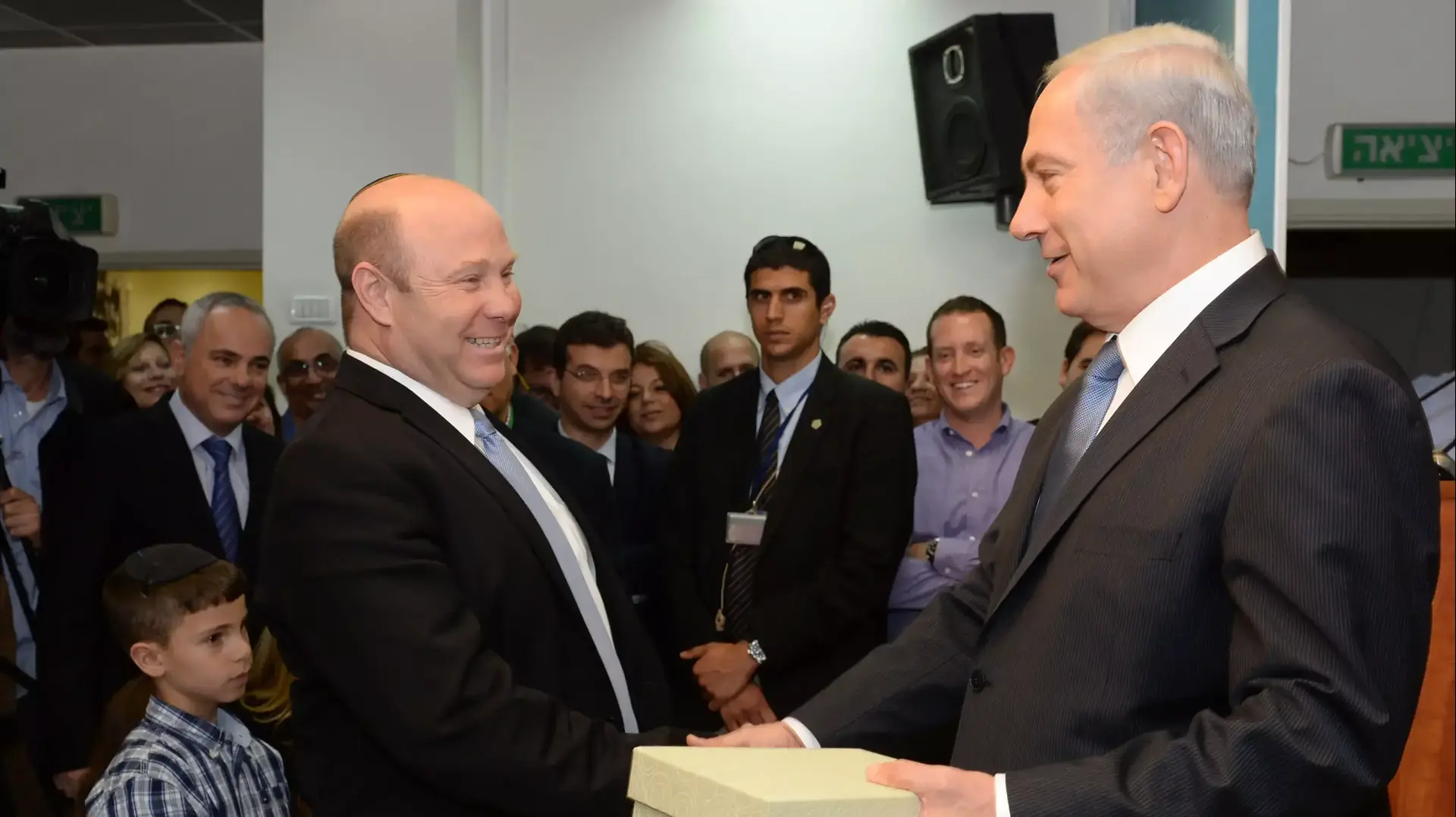 אירוע פרידה מראש הסגל בלשכת ראש הממשלה, גיל שפר, בהשתתפות ראש הממשלה בנימין נתניהו, מרץ 2014 אירוע פרידה מראש הסגל בלשכת ראש הממשלה, גיל שפר, בהשתתפות ראש הממשלה בנימין נתניהו, מרץ 2014