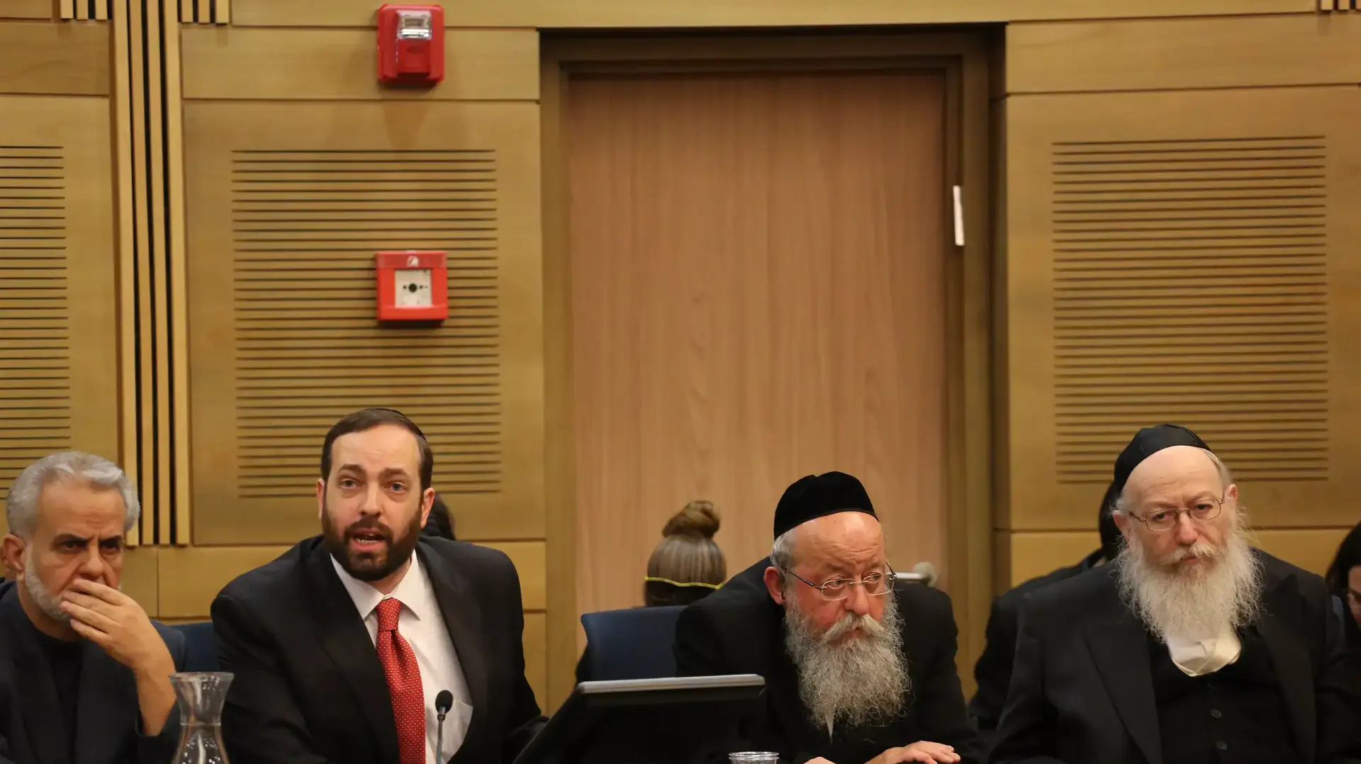 כנס של האופוזיציה שמחרימה את דיוני המליאה. מרץ 2014 כנס של האופוזיציה שמחרימה את דיוני המליאה. מרץ 2014