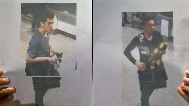 תצלומי אבטחה של שני הנוסעים שעלו לטיסת מלזיה איירליינס באמצעות דרכונים מזויפים, מוצגים במסיבת עיתונאים בקואלה לומפור. 11 במרץ 2014 תצלומי אבטחה של שני הנוסעים שעלו לטיסת מלזיה איירליינס באמצעות דרכונים מזויפים, מוצגים במסיבת עיתונאים בקואלה לומפור. 11 במרץ 2014