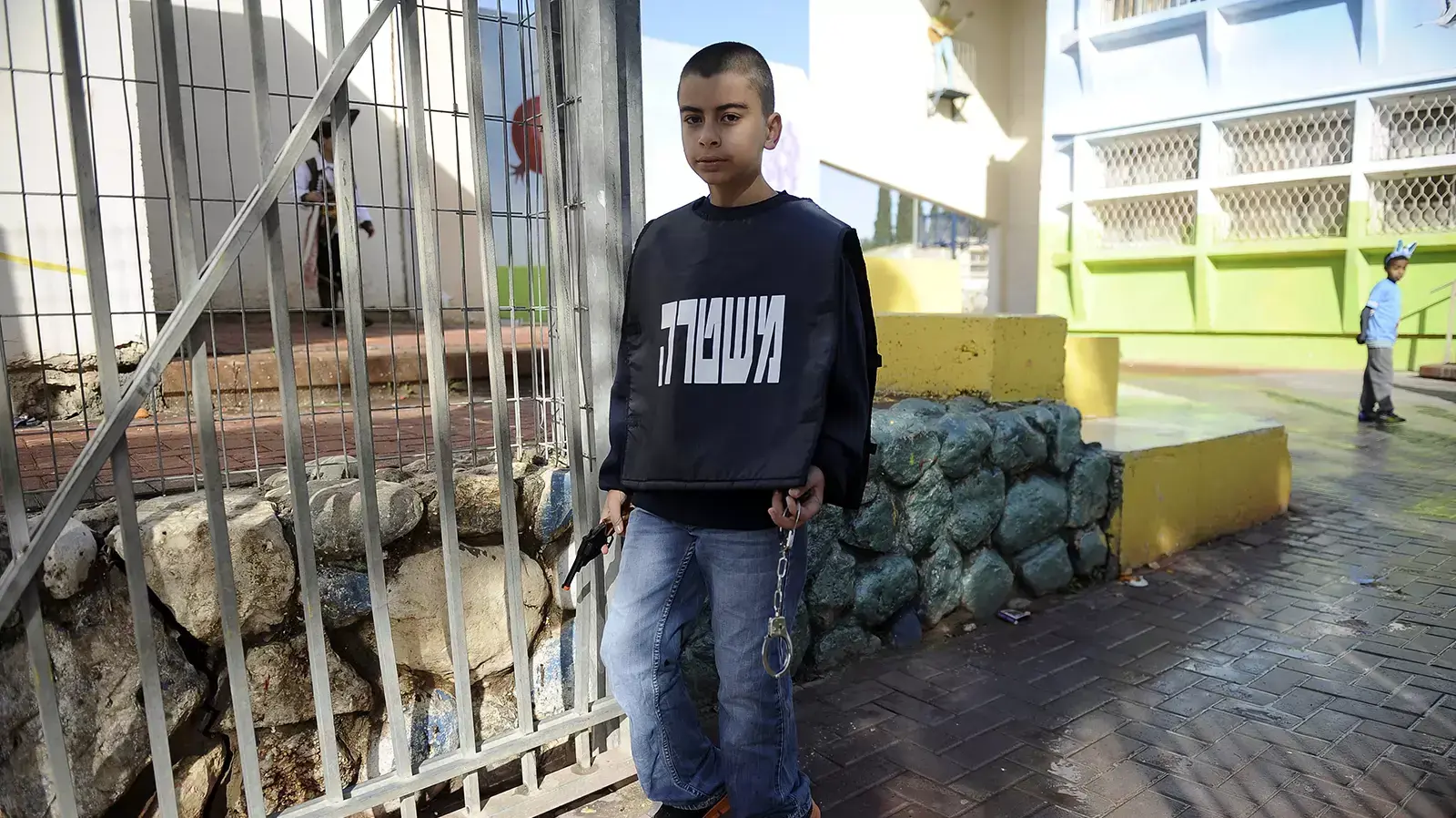 ילדים חוגגים את פורים בעיר שדרות ילדים חוגגים את פורים בעיר שדרות
