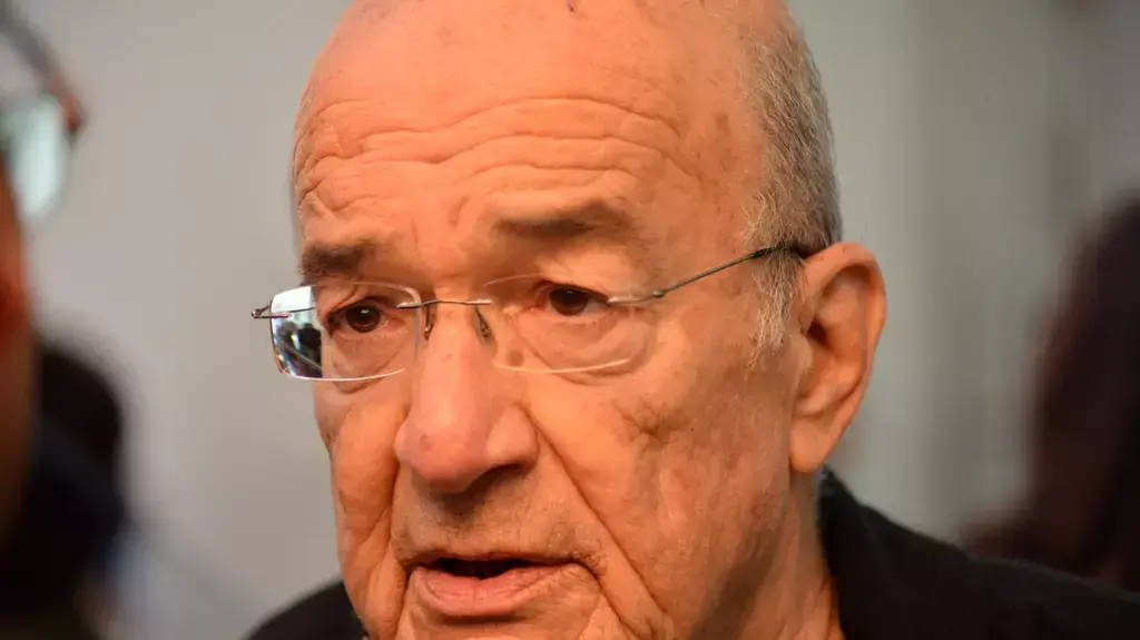 עצרת חירום להצלת השידור הציבורי עצרת חירום להצלת השידור הציבורי