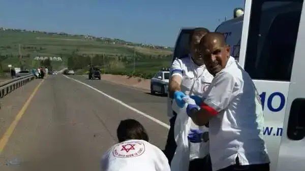 רוכב אופנוע נהרג לאחר שהתנגש במעקה בטיחות בכביש 767, 22 במרץ 2014 רוכב אופנוע נהרג לאחר שהתנגש במעקה בטיחות בכביש 767, 22 במרץ 2014