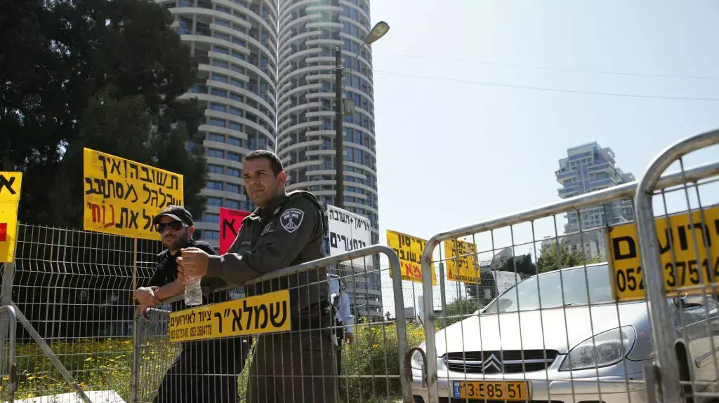 פינוי גבעת עמל, מרץ 2014