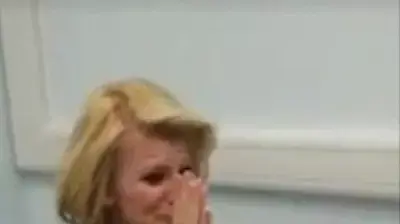 חירשת 39 שנה שומעת קול אנושי לראשונה
