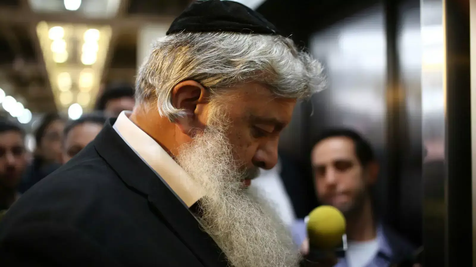 אליעזר שמחיוף בכניסה לבית המשפט המחוזי תל אביב, מרץ 2014 אליעזר שמחיוף בכניסה לבית המשפט המחוזי תל אביב, מרץ 2014