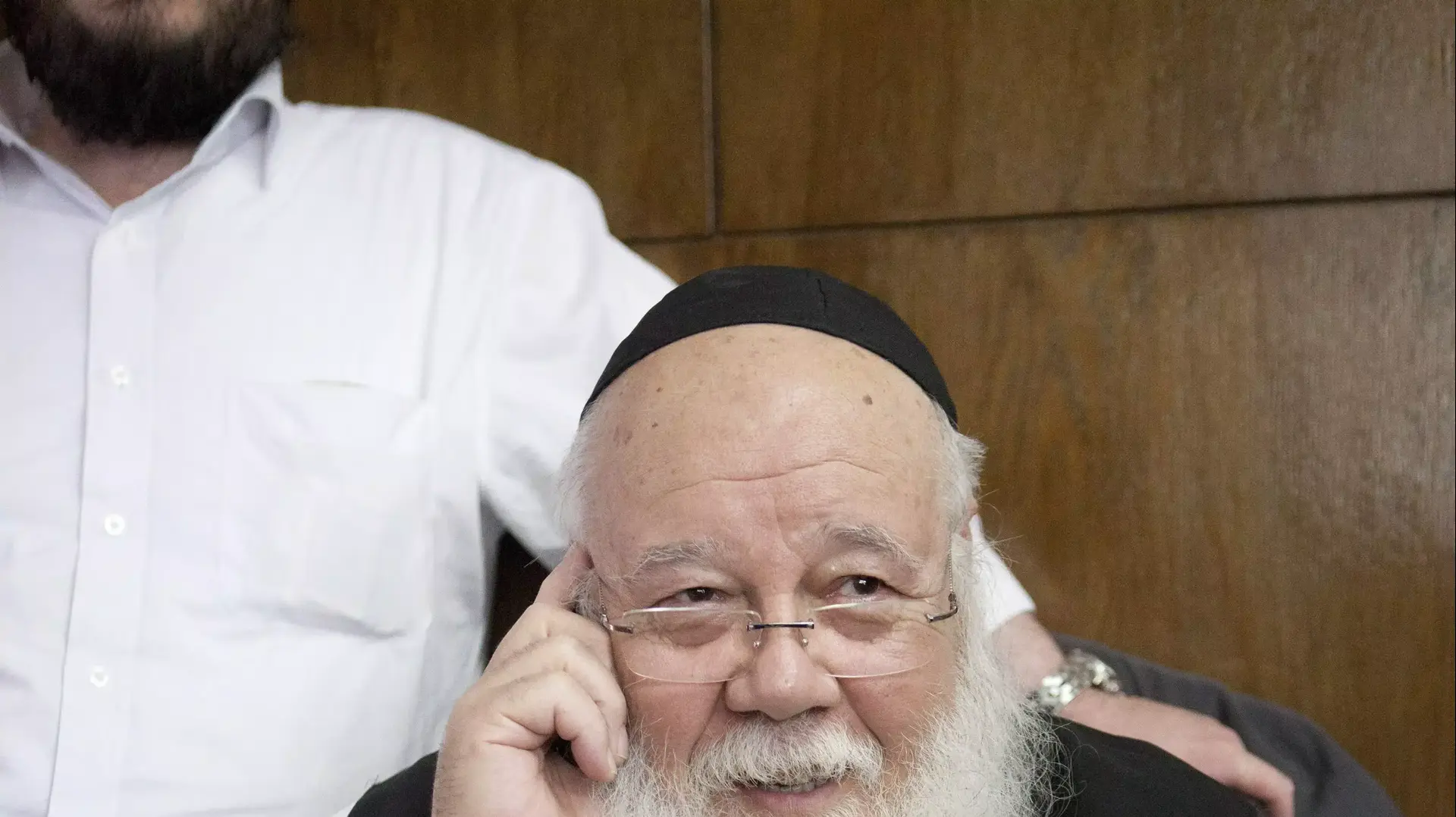 אברהם פיינר בהכרעת הדין בתיק הולילנד, בית המשפט המחוזי תל אביב. מרץ 2014 תיוג אברהם פיינר חיפוש הולילנד הכרעת דין אברהם