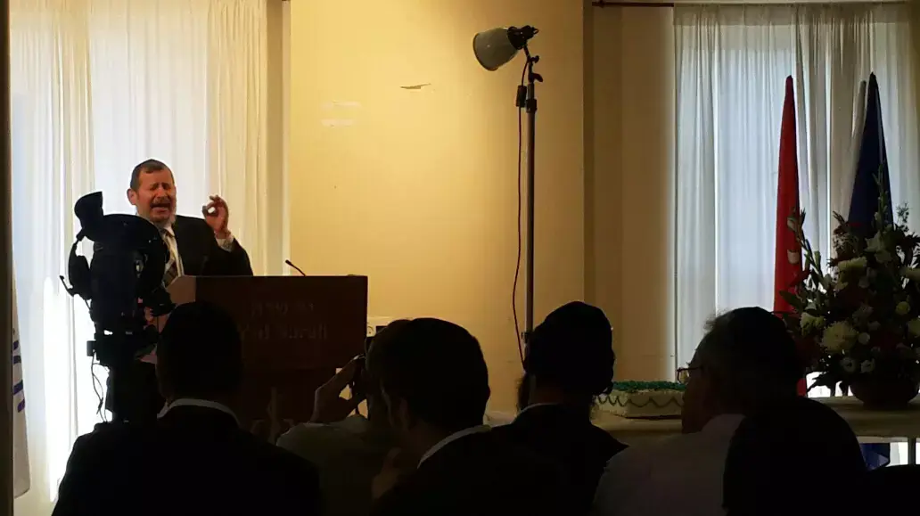 אורי לופוליאנסקי ביד שרה, מרץ 2014