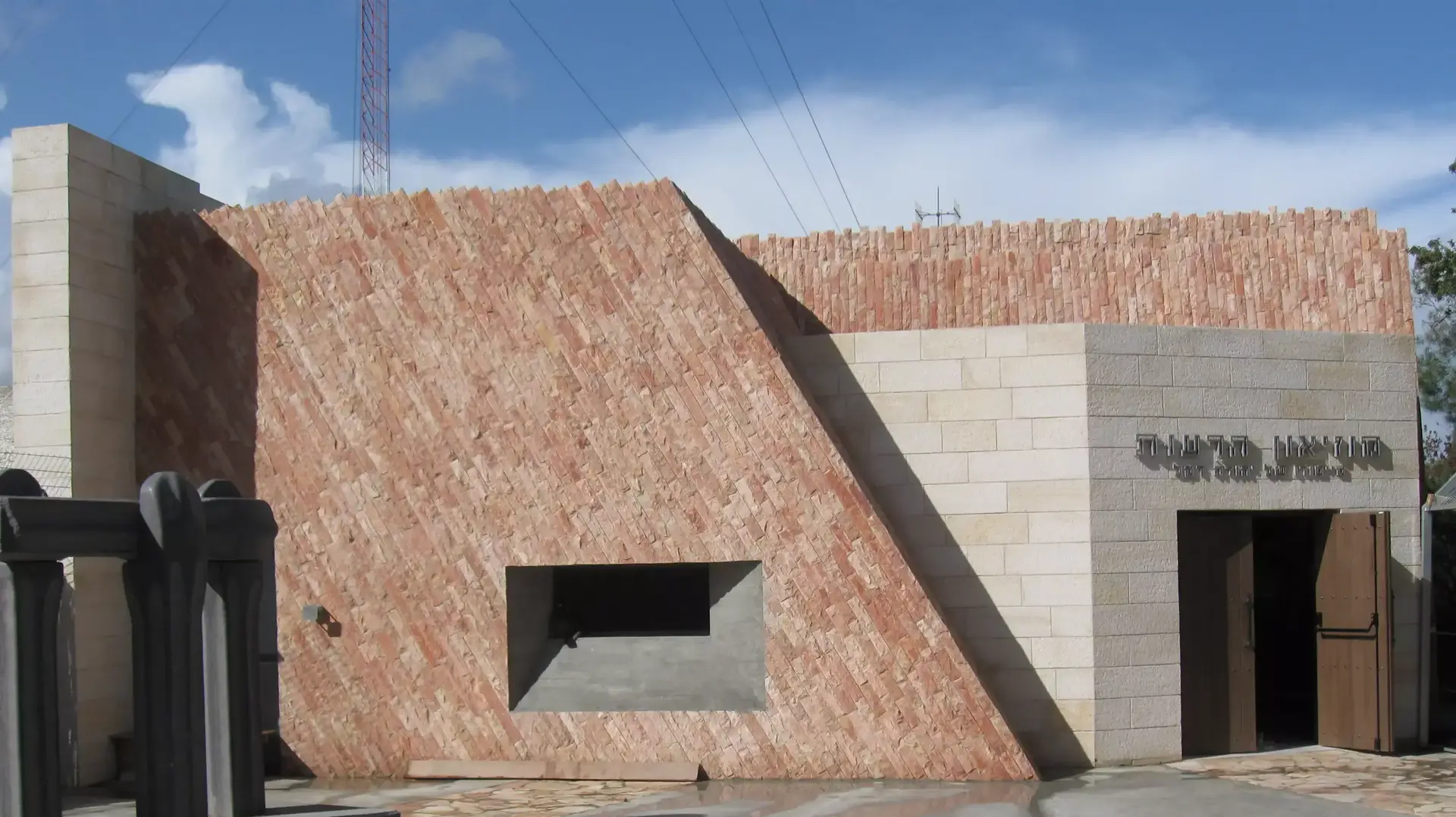 מוזיאון הרעות מצודת כ"ח מוזיאון הרעות מצודת כ"ח