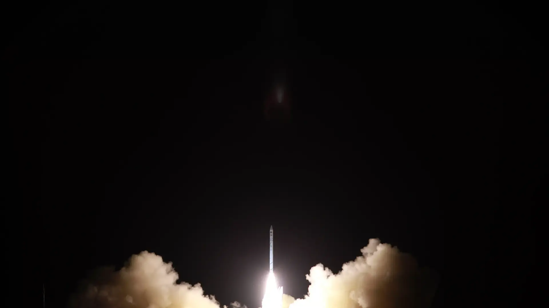 ישראל שיגרה לחלל את לוויין שיגור אופק 10, אפריל 2014