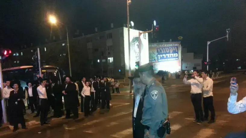מאות חרדים הפגינו בירושלים נגד הגיוס