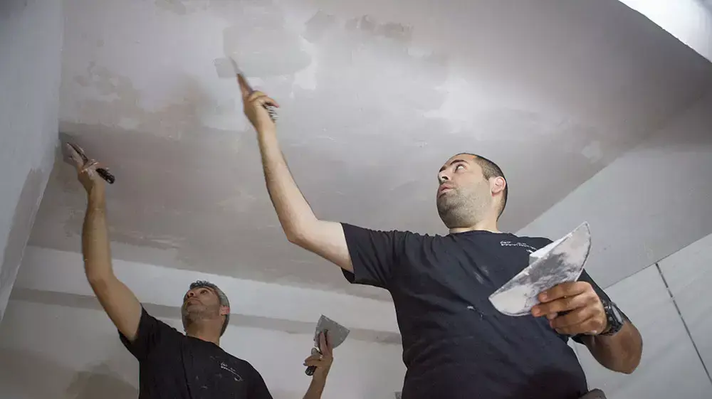 שיפוצים בביתו של ניצול שואה, דוד וגנר, אפריל 2014 שיפוצים בביתו של ניצול שואה, דוד וגנר, אפריל 2014