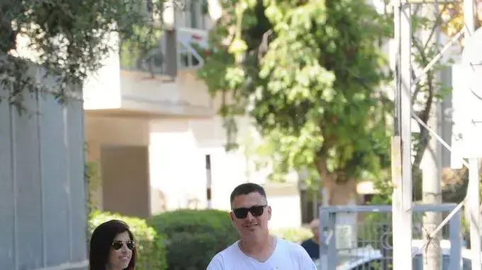 גאולה אבן, גדעון סער גאולה אבן, גדעון סער