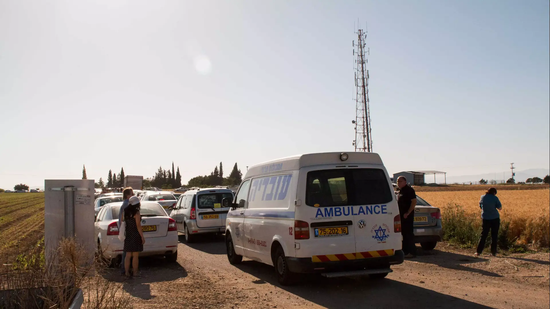 הלווייתו של אור ריבק שנרצח על ידי חברו רוסלן יעקובוביץ בכפר חרוב. אפריל 2014 הלווייתו של אור ריבק שנרצח על ידי חברו רוסלן יעקובוביץ בכפר חרוב. אפריל 2014