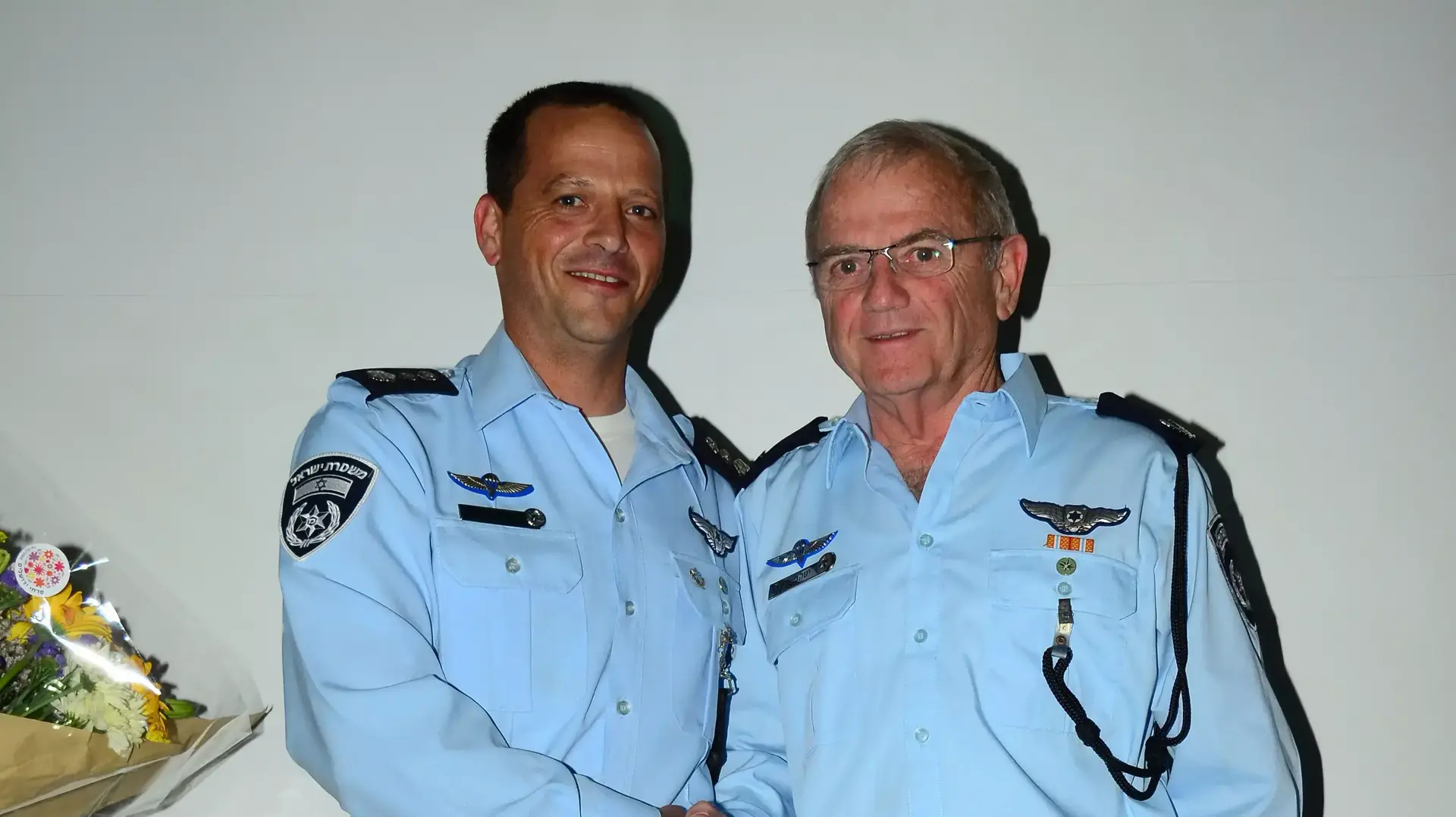 יעקב בירן, מתנדב ביחידה האווירית של המשטרה, קיבל דרגת תת-ניצב יעקב בירן, מתנדב ביחידה האווירית של המשטרה, קיבל דרגת תת-ניצב
