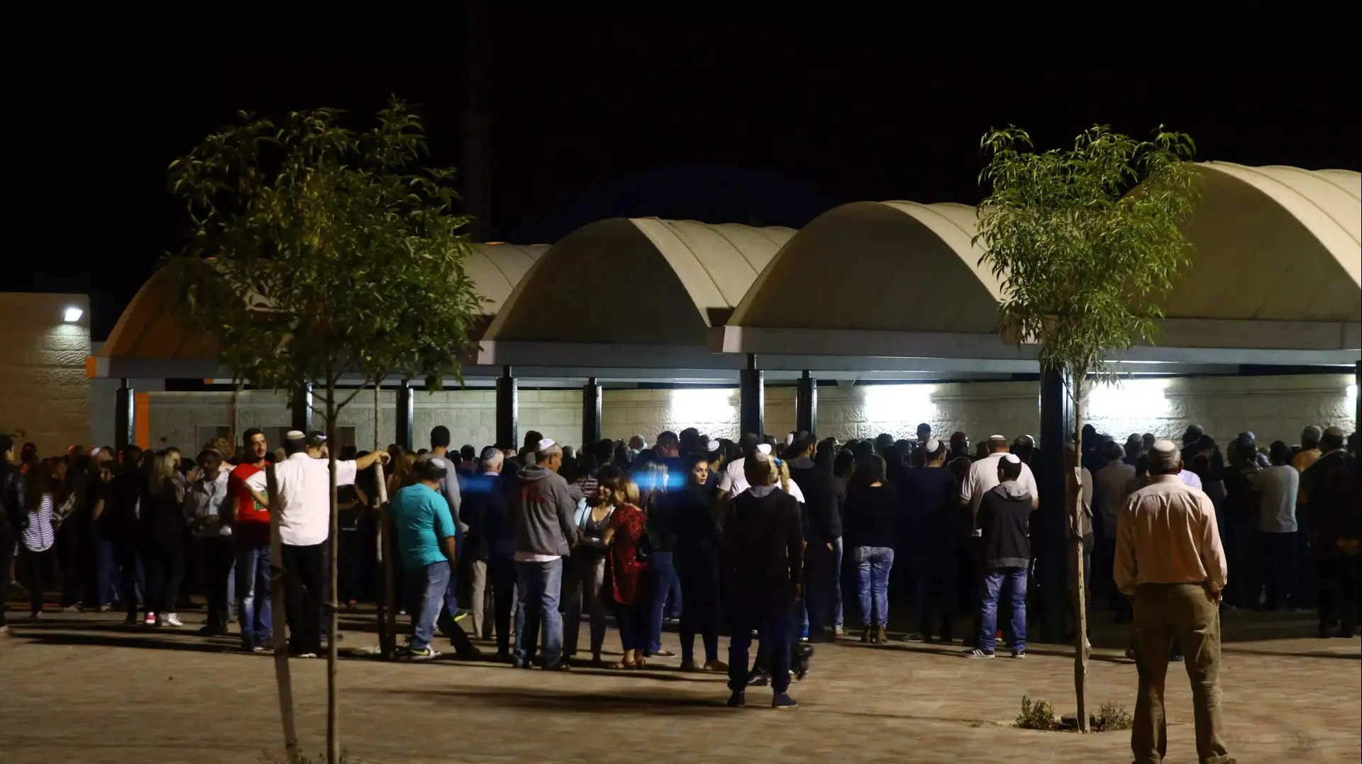 מאות השתתפו בהלוויתה של שלי דדון בעפולה