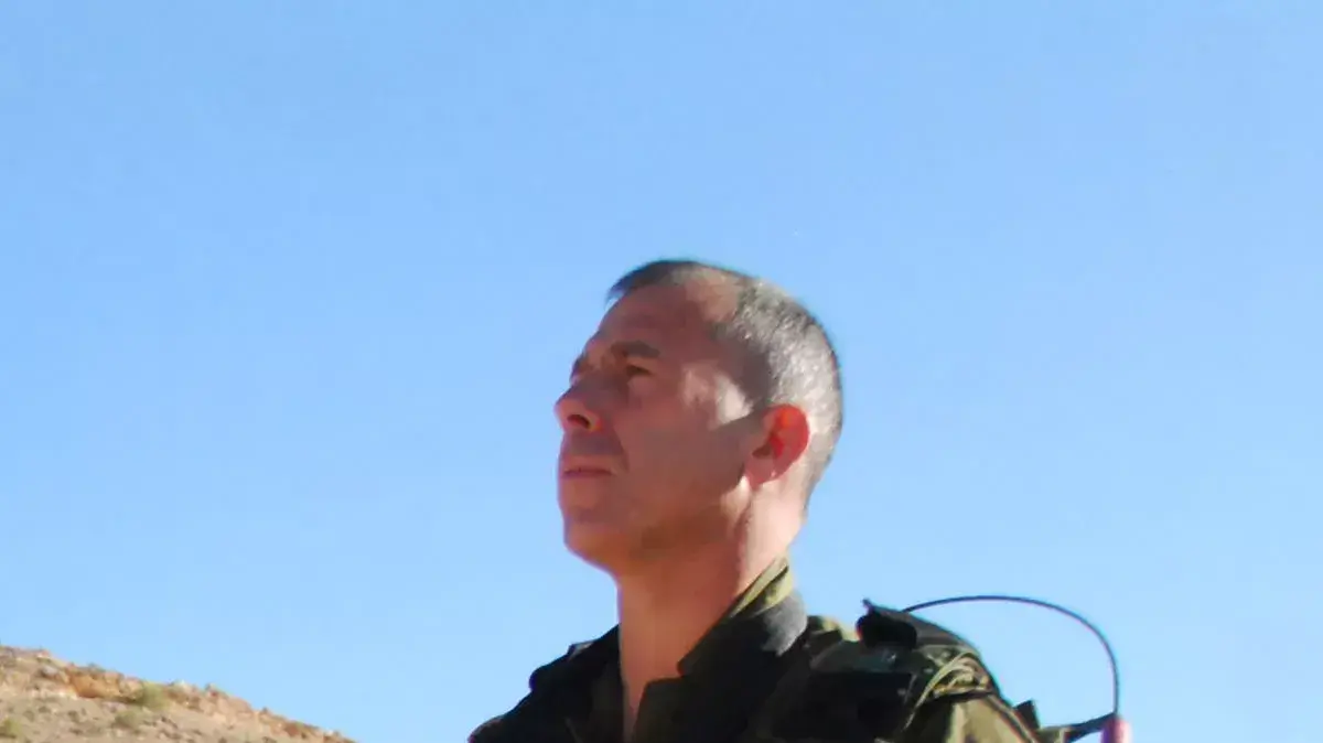 מפקד בה"ד 1, אל"ם אבי גיל. מאי 2014 מפקד בה"ד 1, אל"ם אבי גיל. מאי 2014