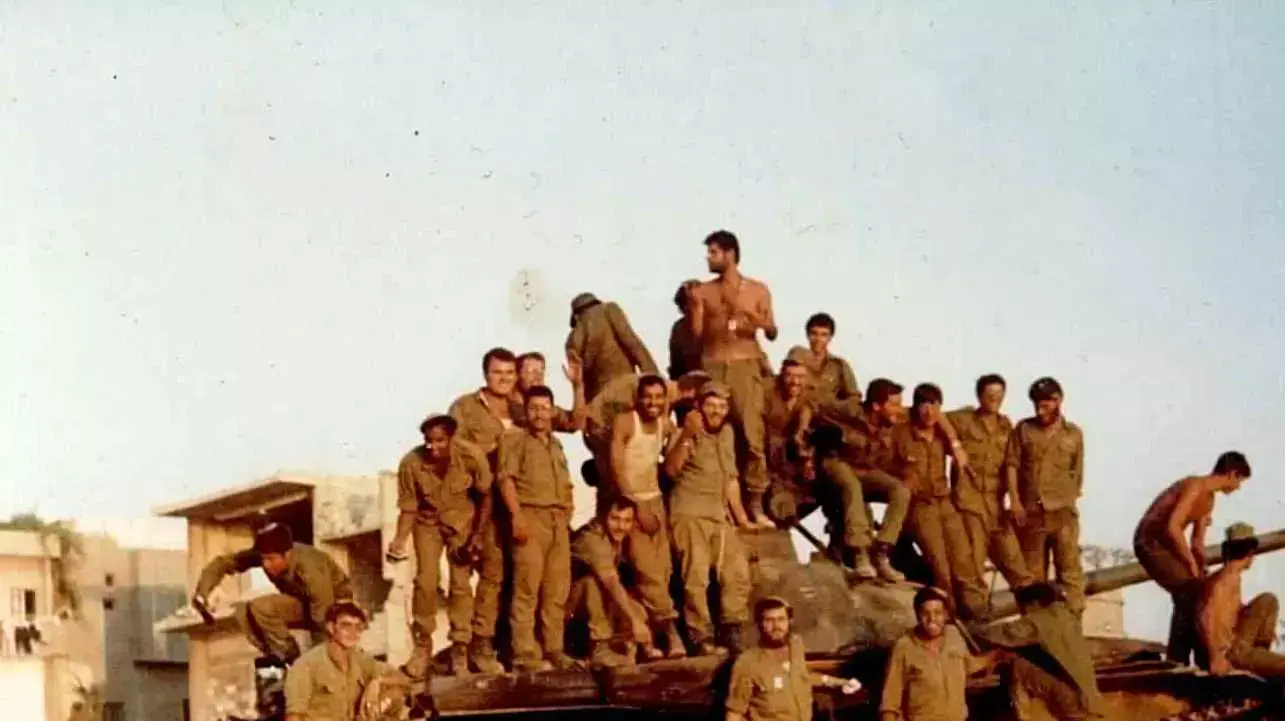 פלוגת אלון של חטיבת השריון במלחמת שלום הגליל פלוגת אלון של חטיבת השריון במלחמת שלום הגליל