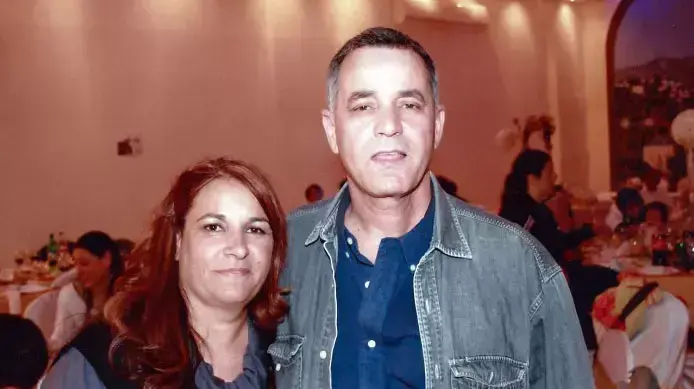 תמונה עדכנית של ציפי מיימון בוכריס ואחיה גליל שהתפרסמו בזכות התמונה המזוהה ביותר עם אסון מעלות תמונה עדכנית של ציפי מיימון בוכריס ואחיה גליל שהתפרסמו בזכות התמונה המזוהה ביותר עם אסון מעלות