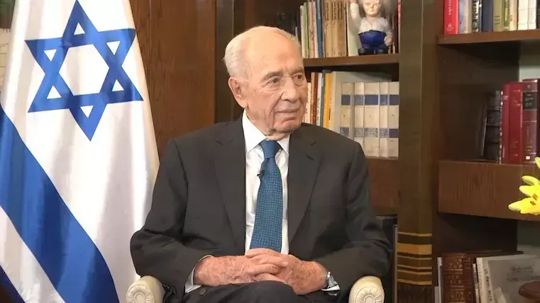 שמעון פרס בראיון לוואלה! חדשות. מאי 2014 שמעון פרס בראיון לוואלה! חדשות. מאי 2014