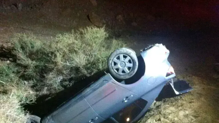 רכב התהפך בתאונה באזור יטבתה, שלושה נפצעו רכב התהפך בתאונה באזור יטבתה, שלושה נפצעו