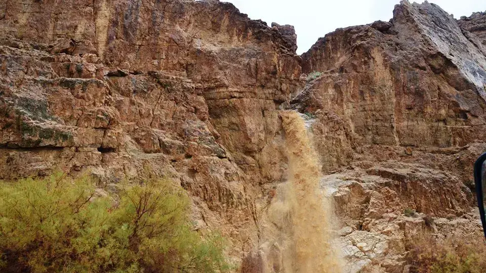 שיטפון באחד מנחלי מדבר יהודה שיטפון באחד מנחלי מדבר יהודה