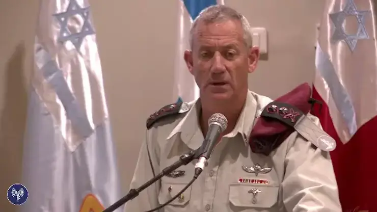 גנץ הפסיק את אימוני המילואים: "לא נשמש בני ערובה"