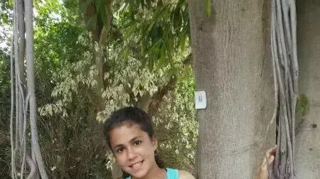קורל שרי שנמצאה ללא רוח חיים בבריכה בסביון. יוני 2014
