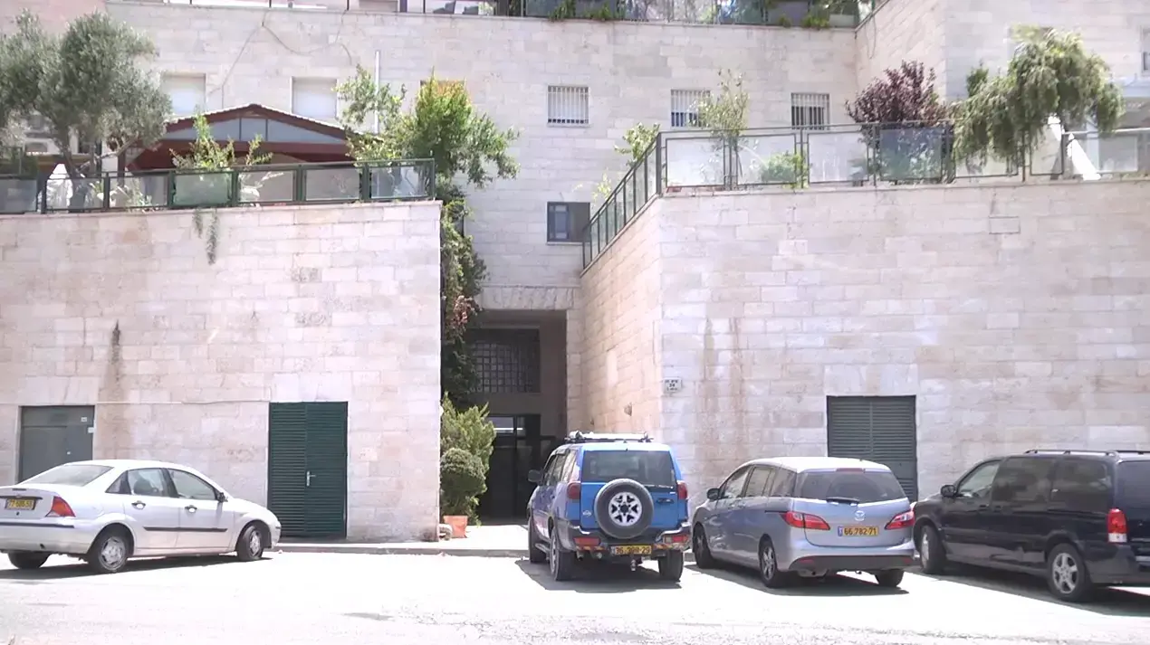ביתה של דליה איציק בירושלים ביתה של דליה איציק בירושלים