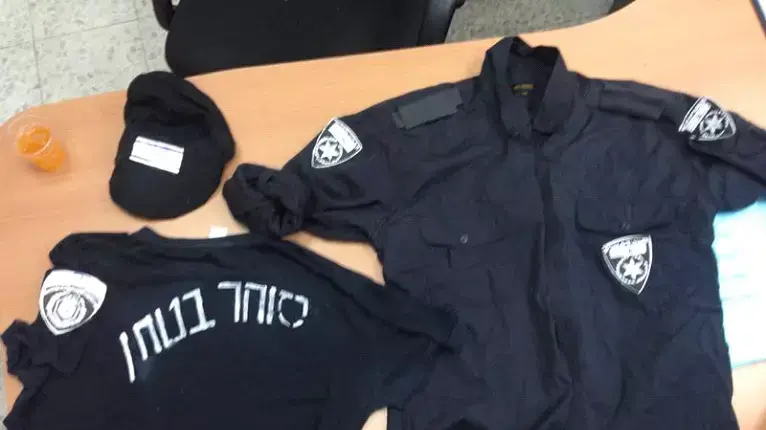 פתח המנהרה שהתגלתה בכלא שיטה. יוני 2014 פתח המנהרה שהתגלתה בכלא שיטה. יוני 2014