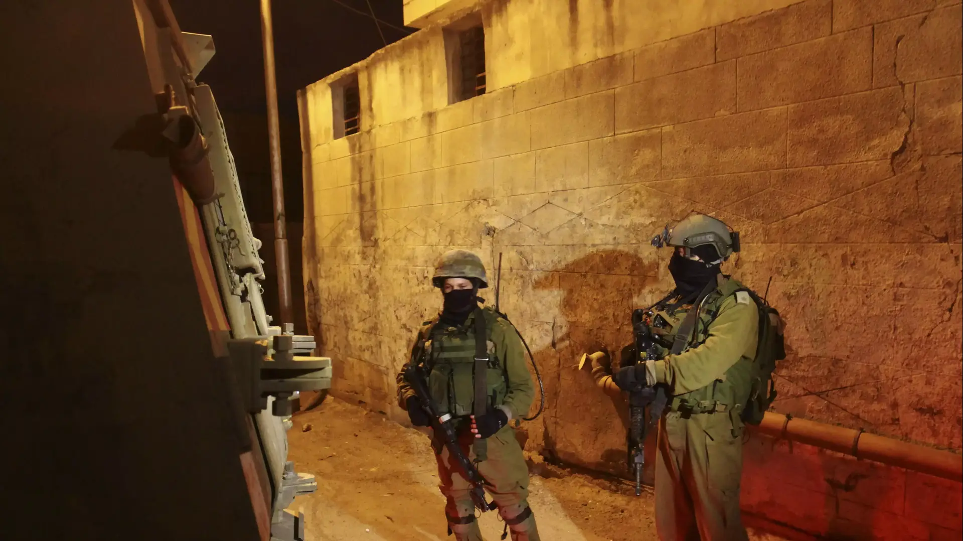 חיילי צה"ל בפעילות מבצעית בחברון. 15 ביוני 2014